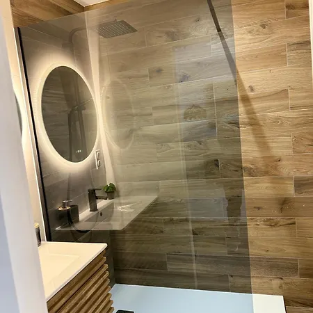 Apartment Cocon Des Bois - Gex Geneve *